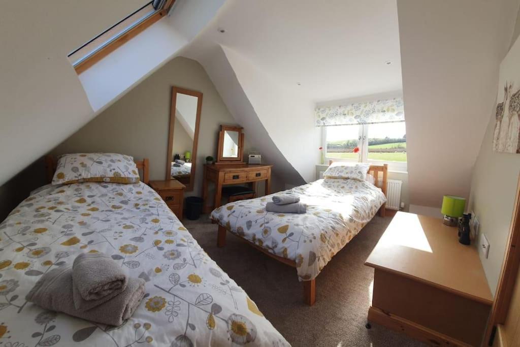 קאסל דאגלס Strathken Cottage מראה חיצוני תמונה